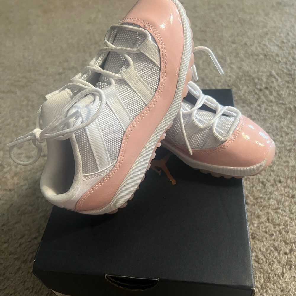 Jordan Retro 11 Low Toddlers